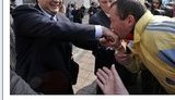 Янукович выбирает русский