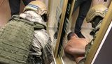 "Полиция! Быстро на пол", - КОРД на Киевщине задержал подозреваемых в жестоком избиении мужчины в Борисполе. ВИДЕО+ФОТОрепортаж