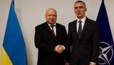 Столтенберг - Турчинову: "Мы готовы помогать вашей стране и в дальнейшем"