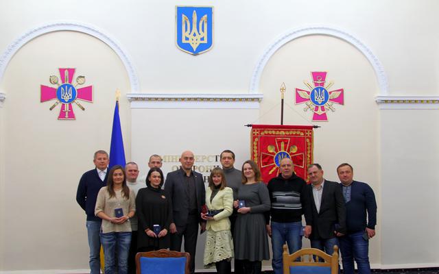 волонтеры