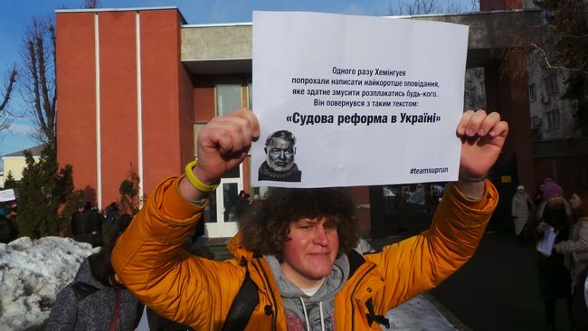 Суд продовжив розгляд позову про відсторонення Супрун: суддя взяв самовідвід 05 Суд продовжив розгляд позову про відсторонення Супрун: суддя взяв самовідвід 05