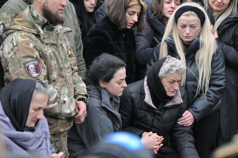 З Героєм України Дмитром Коцюбайлом (Да Вінчі) попрощалися в Києві 44