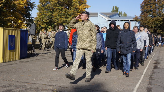 Призов-2019: перші 80 юнаків вирушили до армії 04
