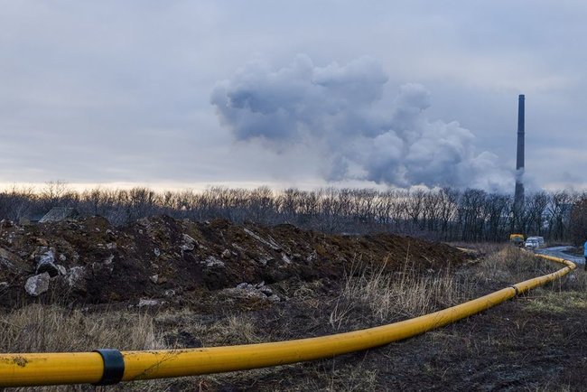 Газопровід Очеретяне-Авдіївка добудовують, попри обстріл найманців РФ, - Жебрівський 01