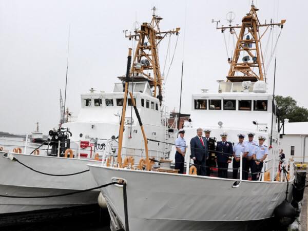 В Одессу прибыли американские военные катера для украинских ВМС 04