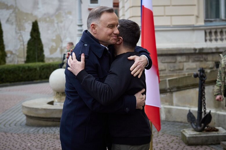 Zelensky meets with Duda and Nauseda in Lviv 01