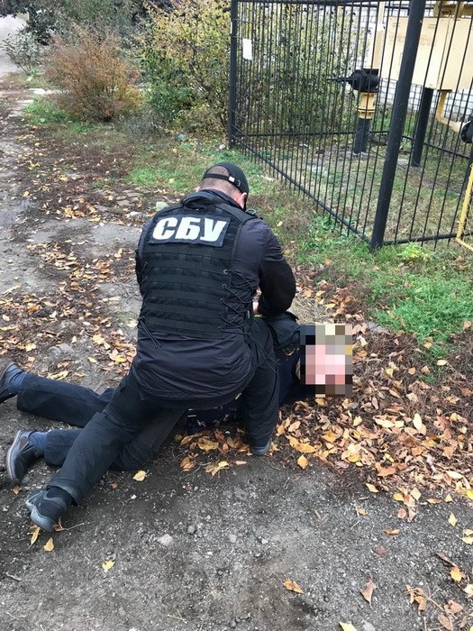 СБУ викрила на хабарі двох оперуповноважених поліції Кіровоградщини 02