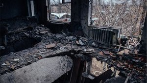 Donetsk during cease-fire. PHOTOS
