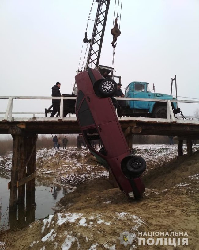Дві людини загинули унаслідок ДТП на Рівненщині, - поліція 05