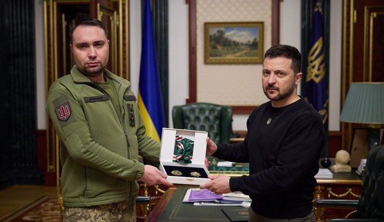 Тінь Єрмака чи швидких виборів: що говорять про нові кадрові ротації від президента