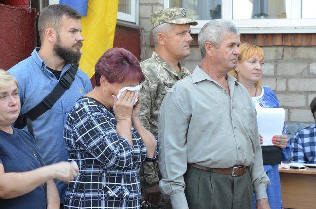 Меморіальну дошку загиблому під Іловайськом воїну 93-ї ОМБр Ярославу Обіденнікову відкрили в Дніпрі 02