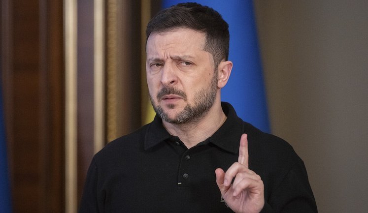 "Все президенты вместе не сделали столько, сколько маленький Зеленский" - "слуга народа" Богуцкая