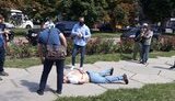 Слідчий ДБР, поліцейський та їхній спільник вимагали в Полтаві $80 тис.: усіх затримали на гарячому. ФОТОрепортаж