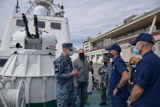 Корабель Берегової охорони США Hamilton залишив Україну 03 Корабель Берегової охорони США Hamilton залишив Україну 03