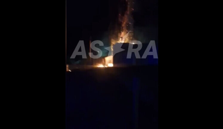 Дроны снова атаковали Ростовскую область: начался пожар на железнодорожной станции "Тацинская". ВИДЕО
