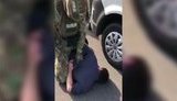 "По-русски, пожалуйста. Я с России. Я по-украински не очень понимаю", - в Николаеве полиция сообщила о подозрении квартирным ворам, совершившим более 50 краж. ВИДЕО+ФОТО