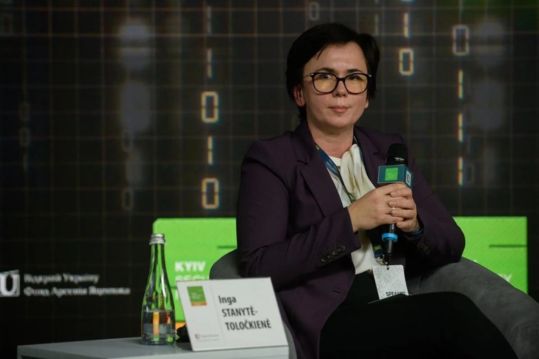 Надзвичайний та Повноважний Посол Литовської Республіки в Україні Інга Станітє-Толочкєнє