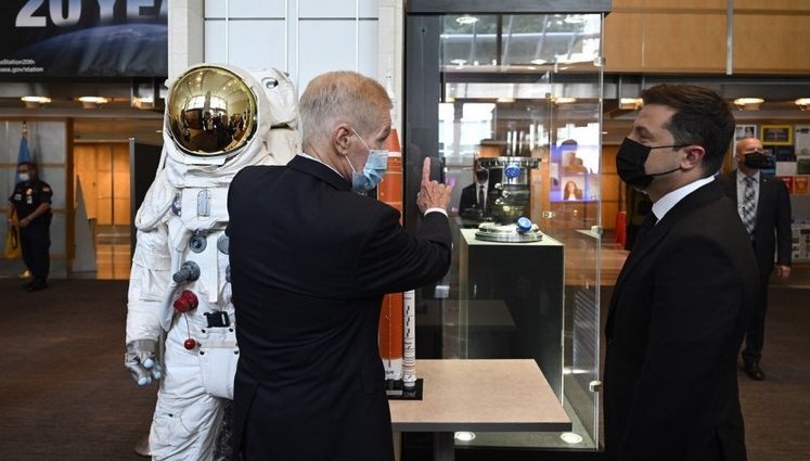 Зеленський побував у NASA: обговорювали космічні проєкти. ФОТО