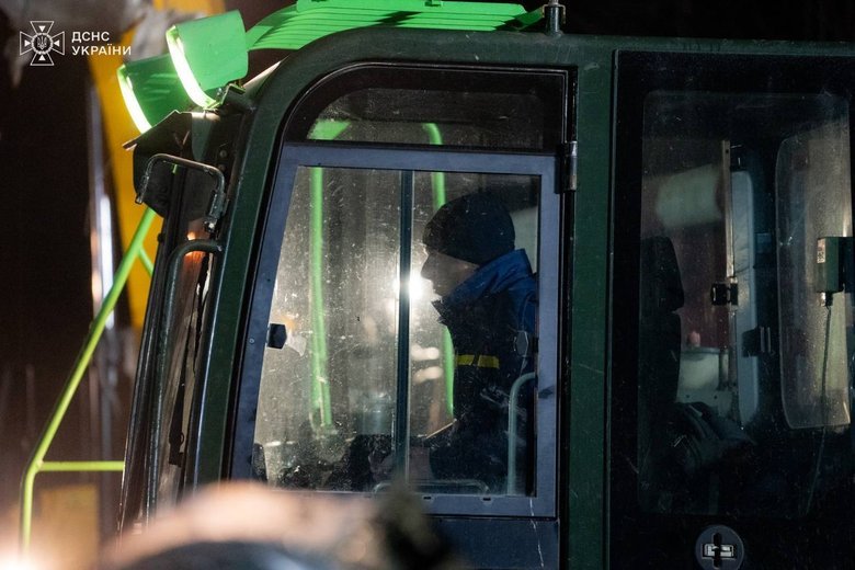 Поисково-спасательная операция продолжается в Тернополе