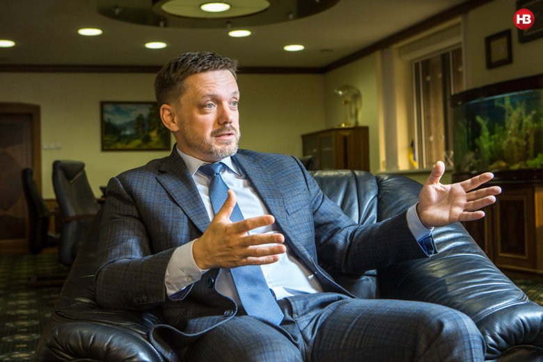 Мецгер, Пікалов та охоронці Укрексімбанку мають отримати реальні терміни 04