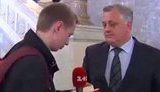 Депутаты с умным лицом отвечают на глупые вопросы: "Такие симптомы сегодня есть...". ВИДЕО.