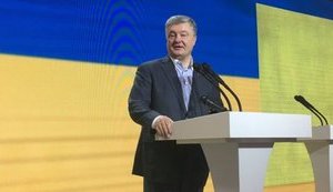 Порошенко очолив партію 