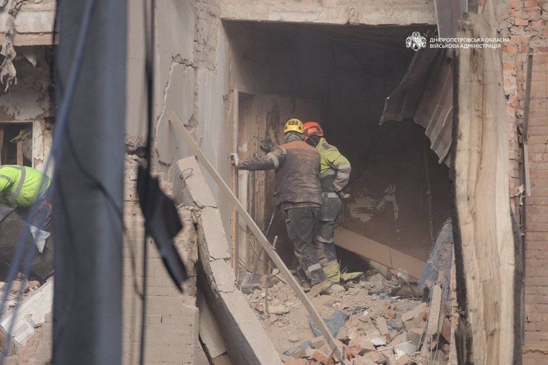 Массированная атака РФ на Днепр: 5 погибших и десятки раненых