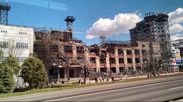 В Чебоксарах снова взрывы: атакован завод, связанный с производством ракетного оборудования РФ