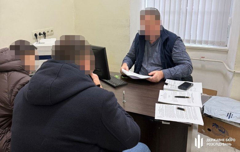 розкрадання на закупівлі генераторів для частини