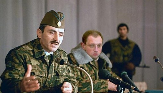 Зверства Кровавого Кроля. Реакция ФОТОжаберов на абсурдные обвинения Яценюка следкомом РФ 16
