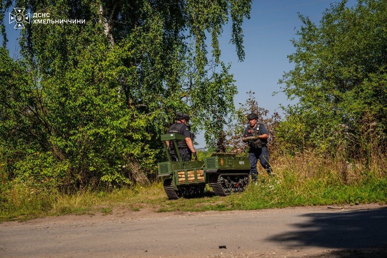 Consequences of the explosions in the Khmelnytskyi region