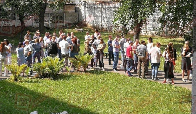 У Білорусі відбуваються масові страйки на великих підприємствах. ВІДЕО+ФОТОрепортаж