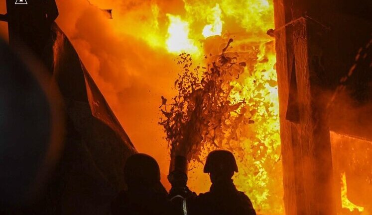 Rescuers extinguish fires caused by Russian attack on Odesa. VIDEO+PHOTOS