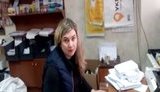 "Я разговариваю, как мне удобно", - сотрудница "Укрпочты" на 95 квартале Кривого Рога отказалась обслужить клиента на украинском языке. ВИДЕО