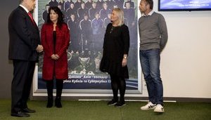 Порошенко сдал анализы для лаборатории VADA