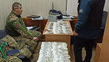 Задержанный на взятке 400 тыс. грн начальник отдела Минобороны Непота - автор приказа о "черных шевронах", позволившего вымогать взятки с производителей на новых тендерах, - Бутусов