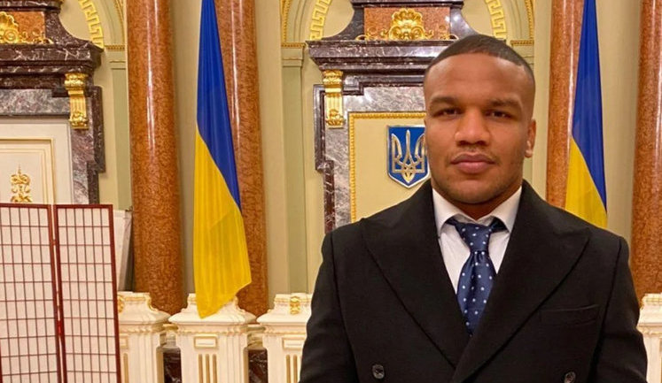 В новорічному привітанні Зеленського знялися три олімпійські чемпіони. ФОТОрепортаж