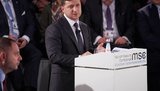 "Володимир Зеленський опанував непросте мистецтво говорити про війну, жартувати і мати гідний вигляд", - Мендель