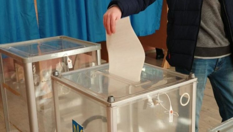 Робота окружної виборчої комісії повністю паралізована, – голова ОВК 94 округу