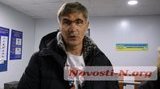 Розбите до крові обличчя і наручники: в Миколаєві між екснардепом Жолобецьким і патрульними стався конфлікт. ВIДЕО