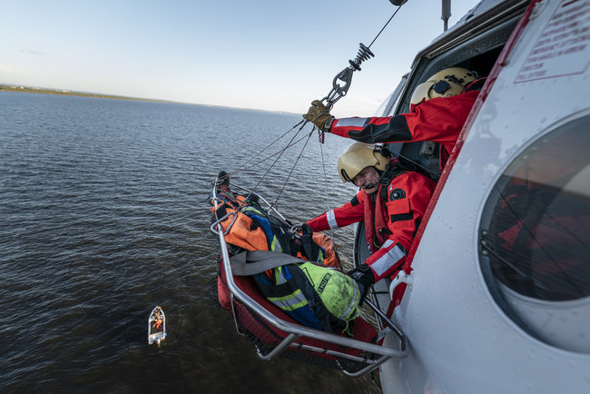 Наши люди выполняют задачи, которые не под силу 90% пилотов в мире, - генеральный директор компании Украинские вертолеты Владимир Ткаченко 09 Наши люди выполняют задачи, которые не под силу 90% пилотов в мире, - генеральный директор компании Украинские вертолеты Владимир Ткаченко 09