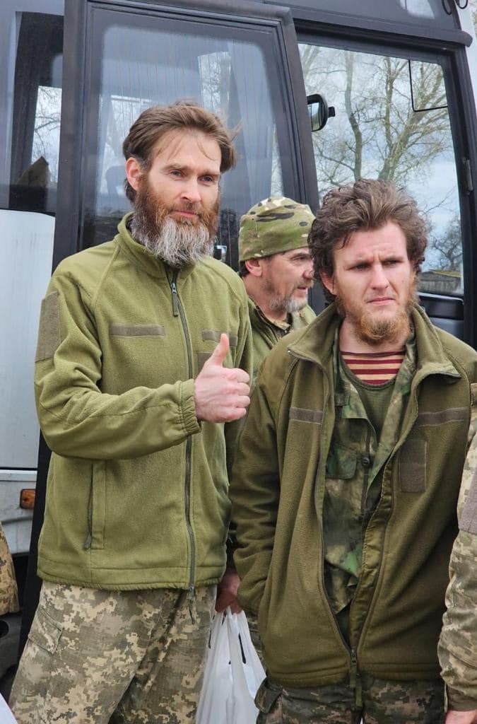 Big Easter exchange of prisoners: Ukraine returned another 130 people (updated) 09