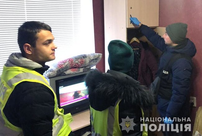 23-летняя девушка организовала сеть массажных салонов, предоставлявших интимные услуги, в Киеве, - Нацполиция 02