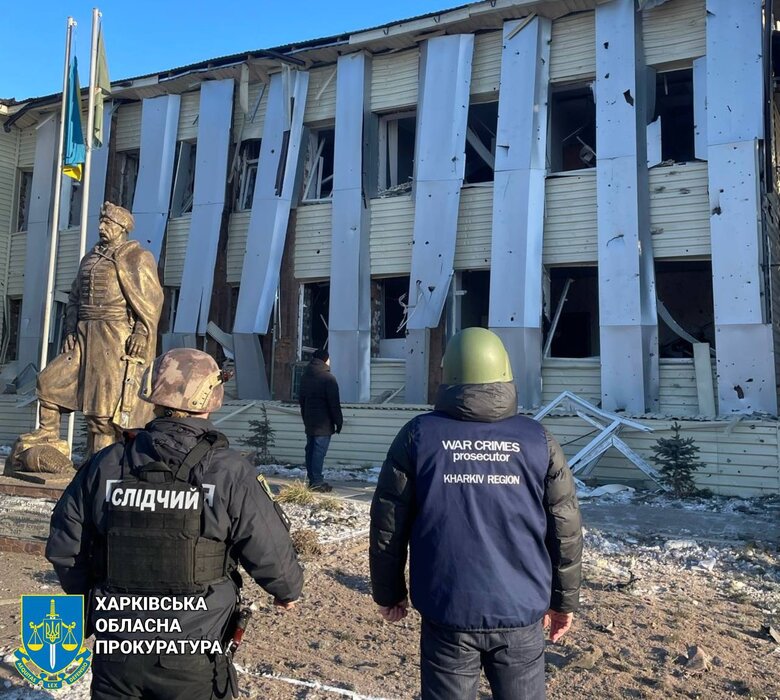 Russian Federation strikes Zolochiv with a KAB on 18 February 2025