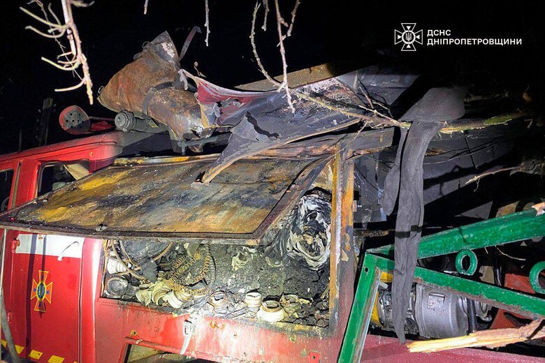 РФ обстріляла рятувальників ДСНС в Нікополі
