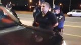 Суд избирает меру пресечения для бывшего милиционера, который стрелял в якобы подрезавший его автомобиль в Киеве, - замглавы МВД Геращенко. ФОТОрепортаж