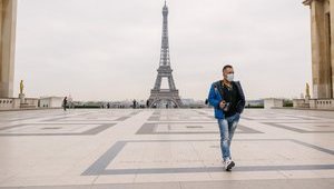 Франція спростила умови в'їзду для українських туристів