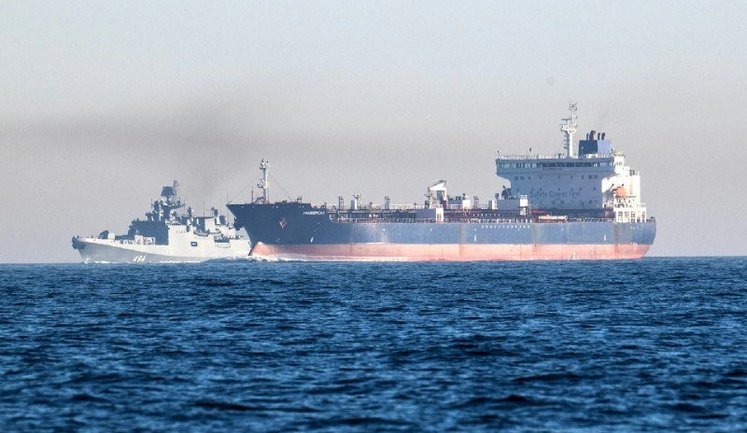 Британія не затримує російські підсанкційні танкери через побоювання порушення міжнародного права, - The Telegraph