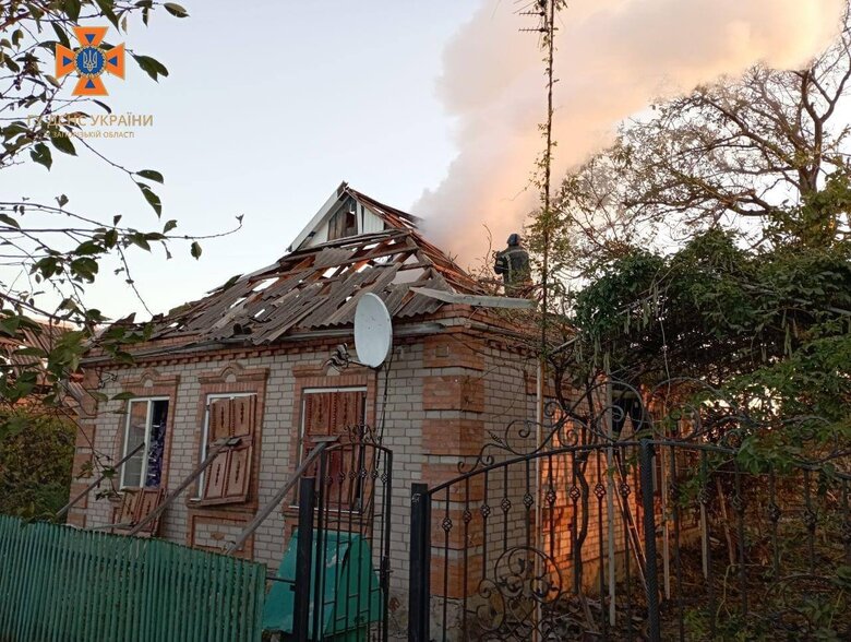 Наслідки масованого обстрілу Оріхова Запорізької області 02