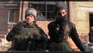 Лидеры "Новороссии" Моторолла и Гиви объясняют "братве", почему они не могут захватить аэропорт. ВИДЕО. Осторожно, матерятся дебилы